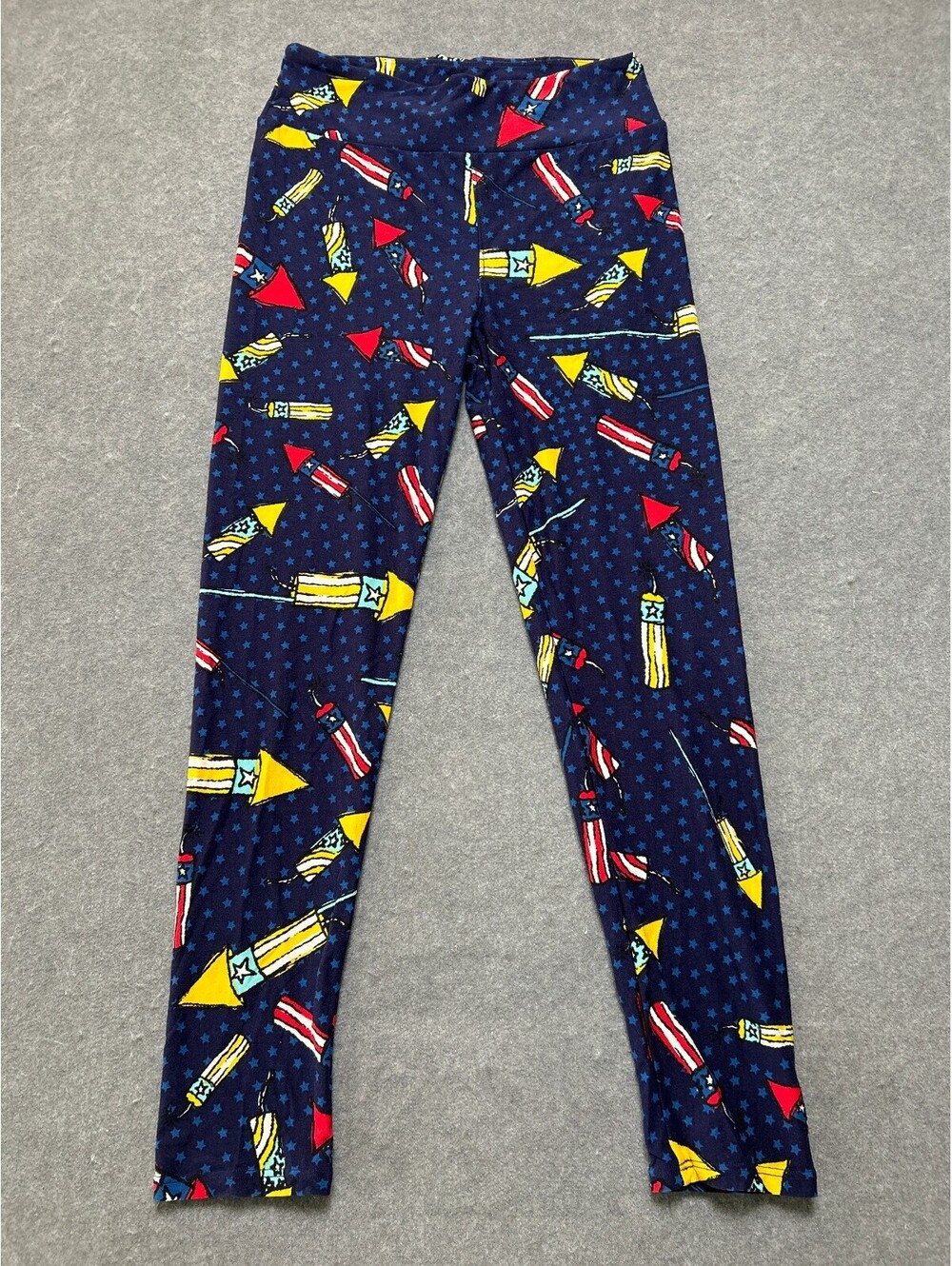 LuLaRoe Women's One Size Fireworks Stars Patriotic Leggings Red White Blue OS
